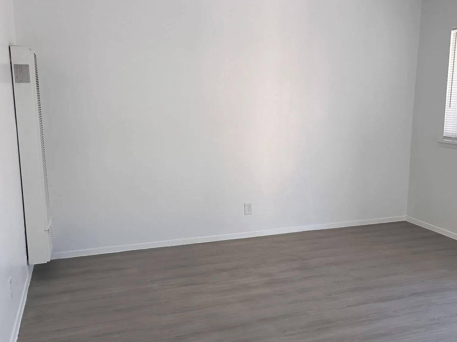 1 bed, 450 sqft, $650 — Photo 3