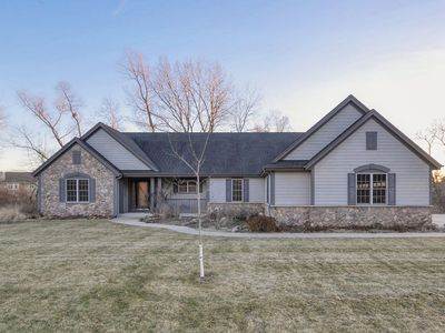 S80W23765 Parkview Dr, Big Bend, WI, 53103