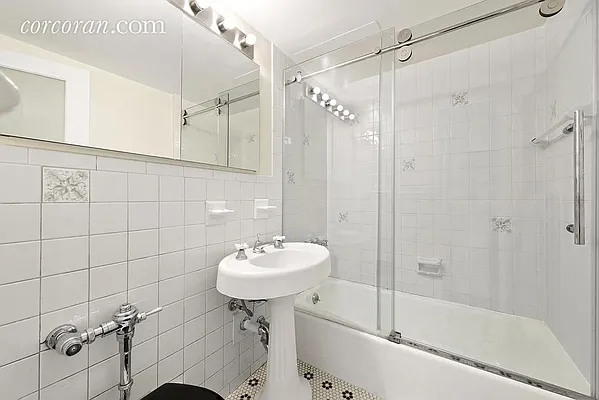 Sold by Corcoran | media 1