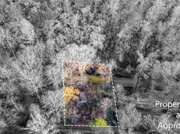 184 Laurel And Hardy Lake Rd, Marietta, SC 29661