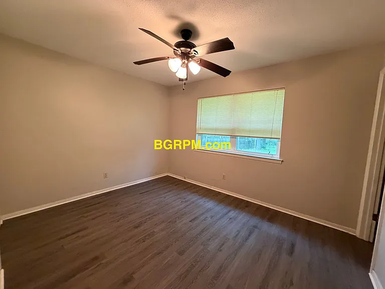 616 Lehman Dr — Photo 7