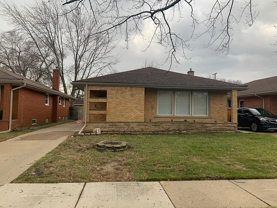 1st image of 20410 Van Antwerp St