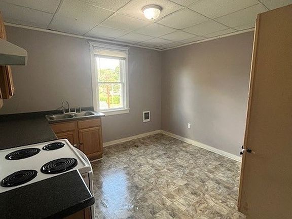 5th image of 10 Valley St Unit 5