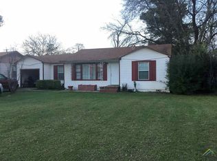 312 Pleasant St, Mt Pleasant, TX 75455