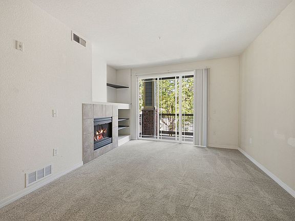 4th image of 2133 Krisron Rd Unit C-202