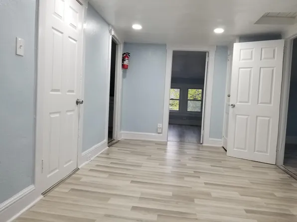 128 William St Floor 3, Englewood, NJ 07631