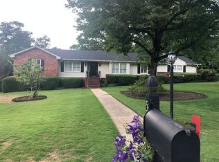 5880 Garber Dr, Sandy Springs, GA 30328