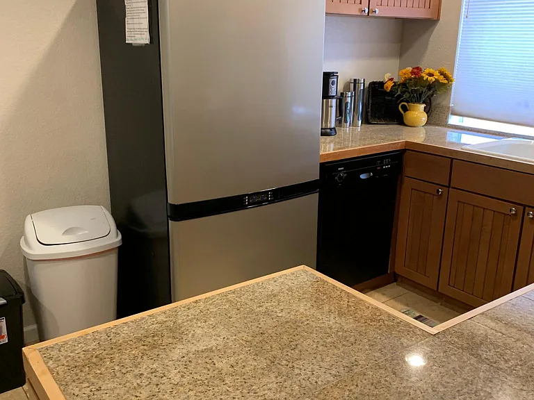 154 W 5th St #201 — Photo 10