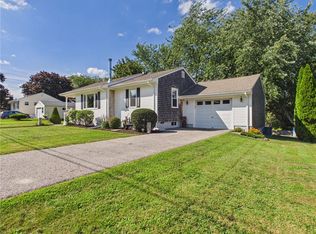96 Lepes Rd, Tiverton, RI 02878