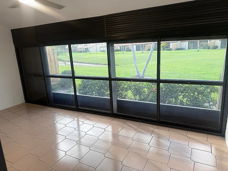817 Sky Pine Way #H — Photo 21