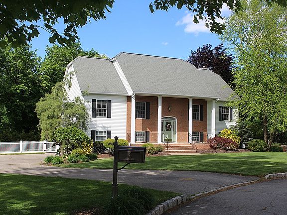 2nd image of 9 Ryan Ln