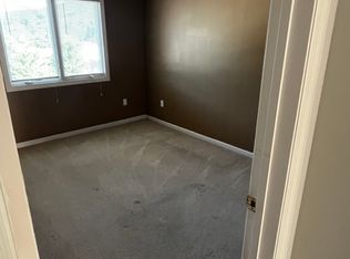 350 Boyers Ave APT 103, Morgantown, WV 26505