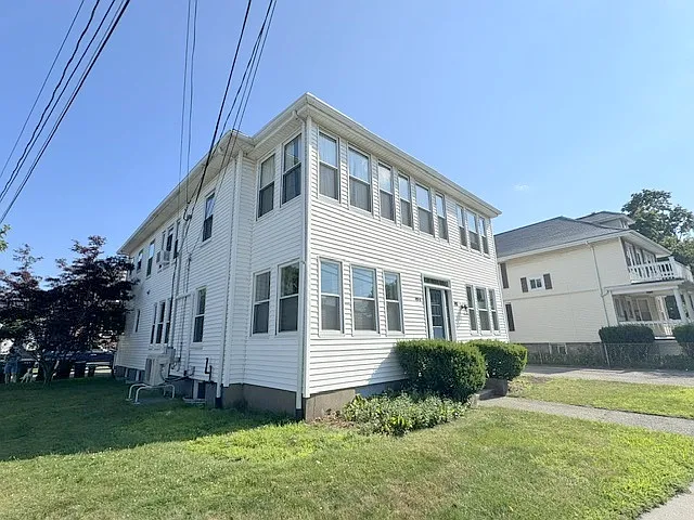 194 Watertown St #1 — Photo 21