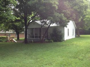 717 Larry Ave, Graham, NC 27253