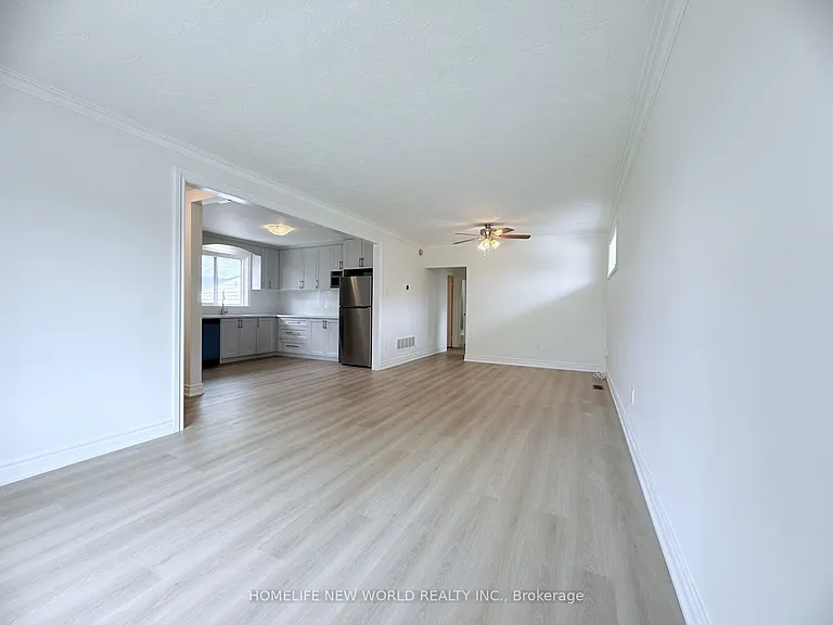 61 Crosland Dr — Photo 14