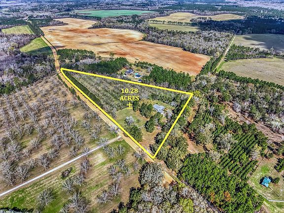 2nd image of 578 Dixie Rd