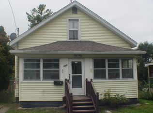 310 S Hanover St, Hastings, MI