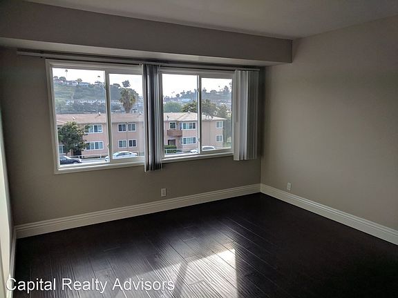 2nd image of 5719 Condon Ave