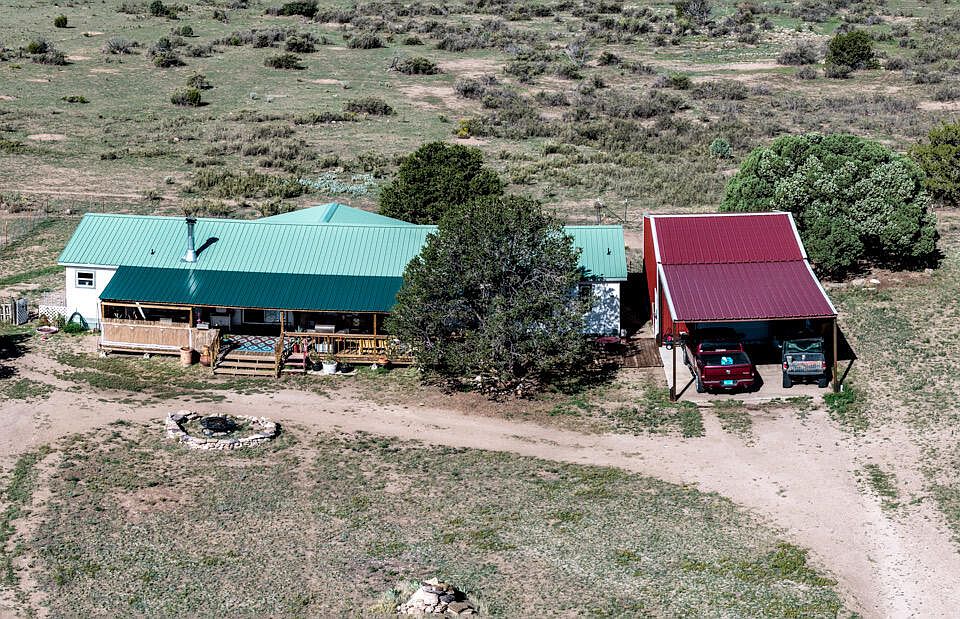 1st image of 132 Dark Canyon Rd