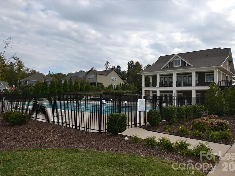 17228 Shearer Rd — Photo 46