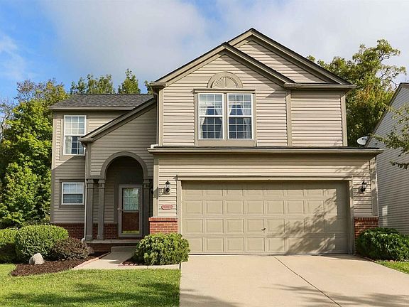 2nd image of 6198 Oakhurst Dr