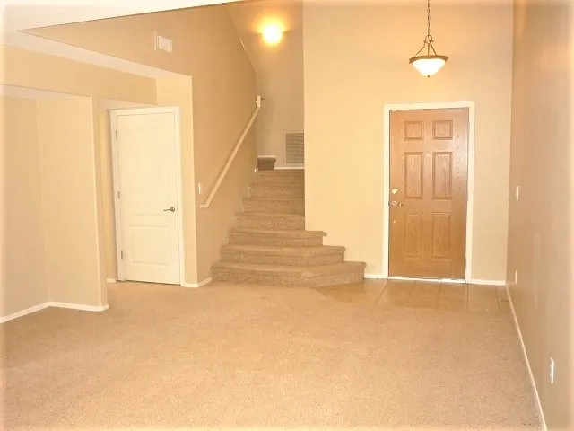 989 E Stronghold Canyon Ln — Photo 6