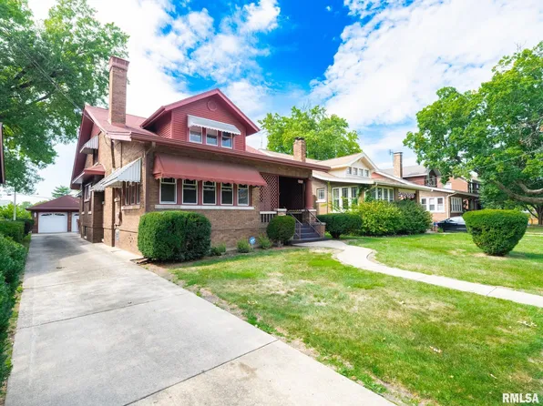 2409 N Linn St, Peoria, IL 61604