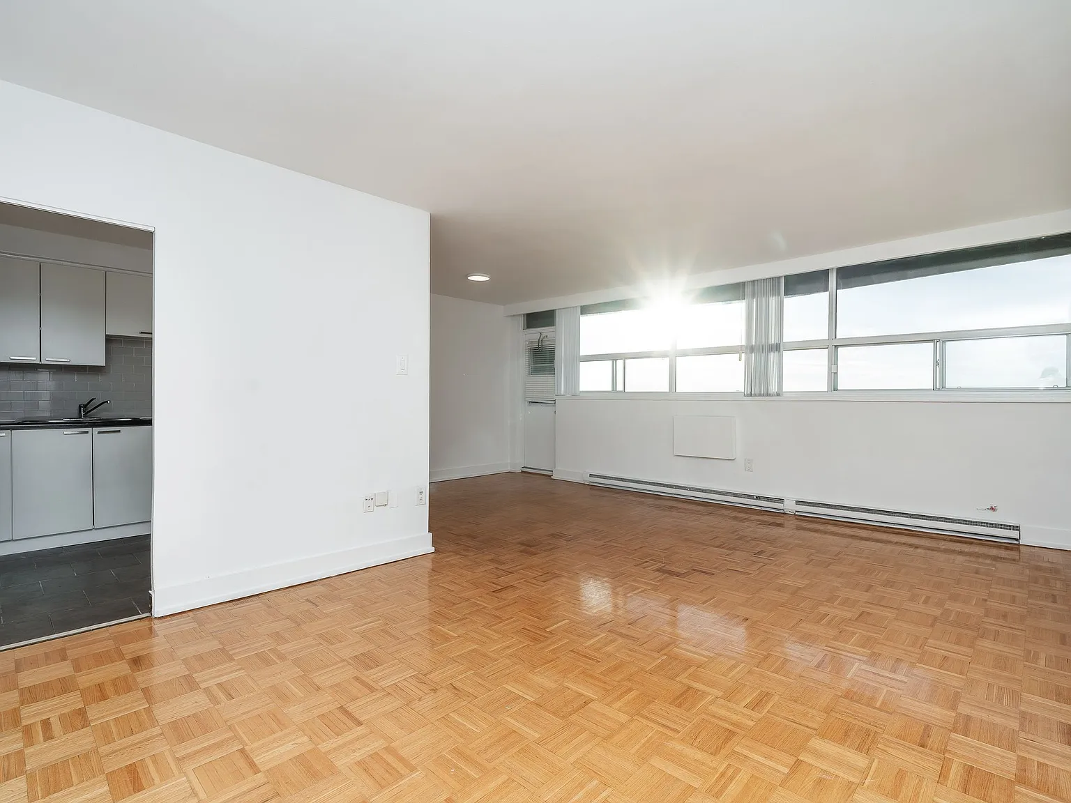 263 Dixon Rd — Photo 4