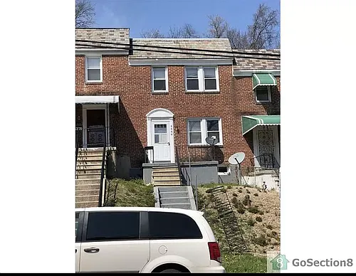 2454 W Cold Spring Ln Photo 1
