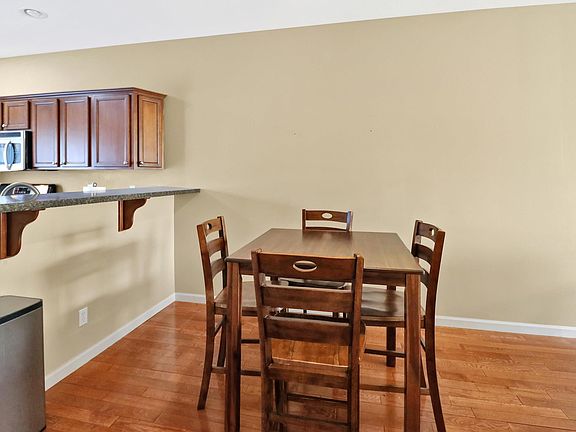 5th image of 11217 Oakwood Dr #62