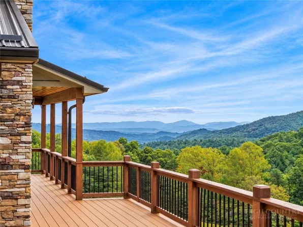 16992 W US Hwy 421, Deep Gap, NC 28618