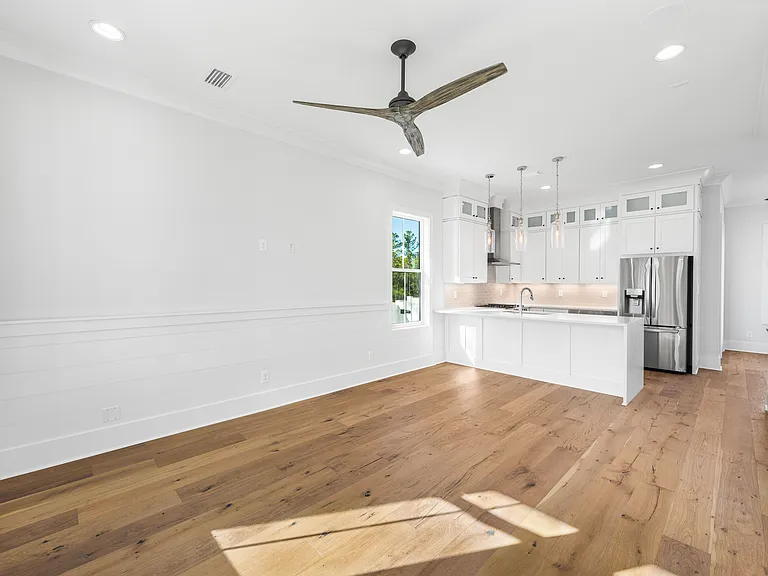 40 Casa Breeze Ln #B — Photo 5