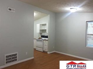 4413 Vernon Ave, Omaha, NE 68111