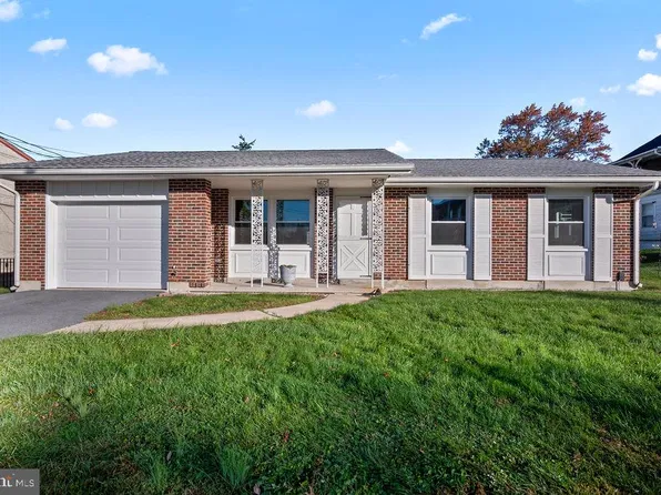 2203 Highland St, West Lawn, PA 19609