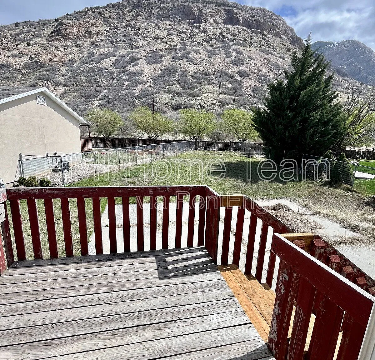 3 bed, 2.0 bath, 1500 sqft, $2,100 — Photo 2