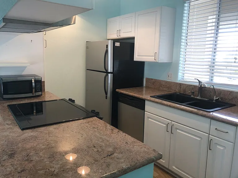 75-6081 Alii Dr #E201 — Photo 4