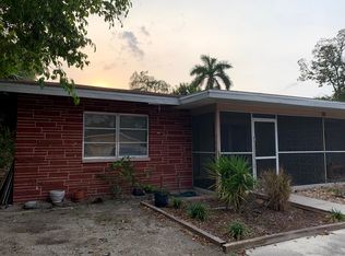 2113 41st St SW #A, Naples, FL 34116