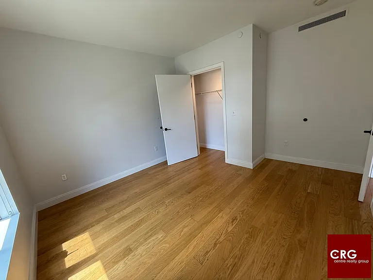 83-84 Gardner St #201L — Photo 11