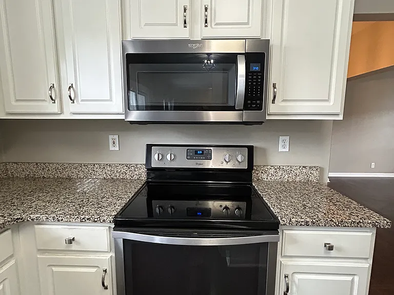 10109 Spring Gate Dr — Photo 10