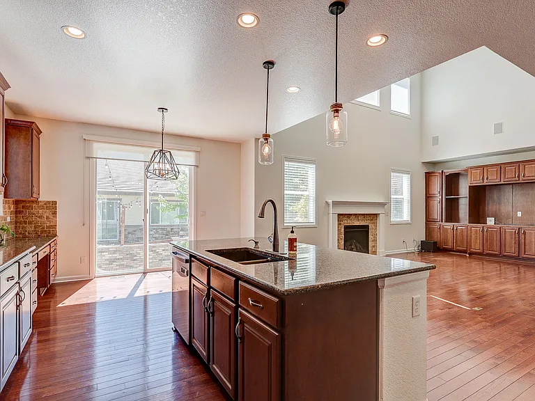 10732 Hillsboro Cir — Photo 13