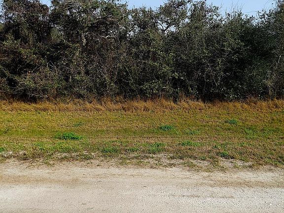 3rd image of 268 Post Oak Ln