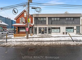 185 McArthur Ave #B, Ottawa, ON K1L 6P6