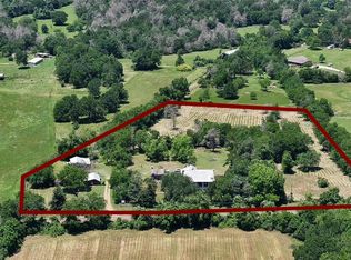 312 Fm 391, Hearne, TX 77859
