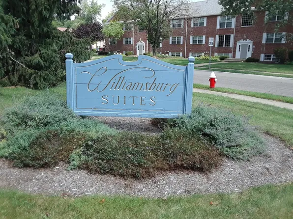 Williamsburg Suites & Garden Apartments