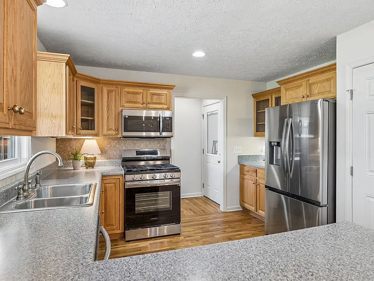 7899 W Lick Creek Rd — Photo 23