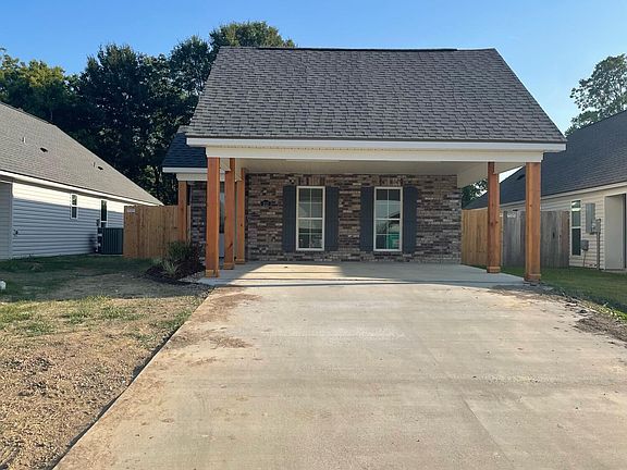 2nd image of 213 Harvest Ln