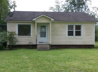 13669 Saints Delight Rd, Andrews, SC 29510