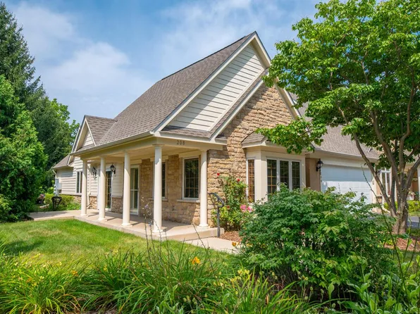 208 Elm STREET #4, Thiensville, WI 53092