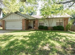 4509 S Cedar Ave W, Broken Arrow, OK 74011