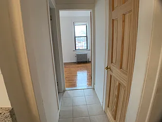 Rented by Laura Nguyen, LREB